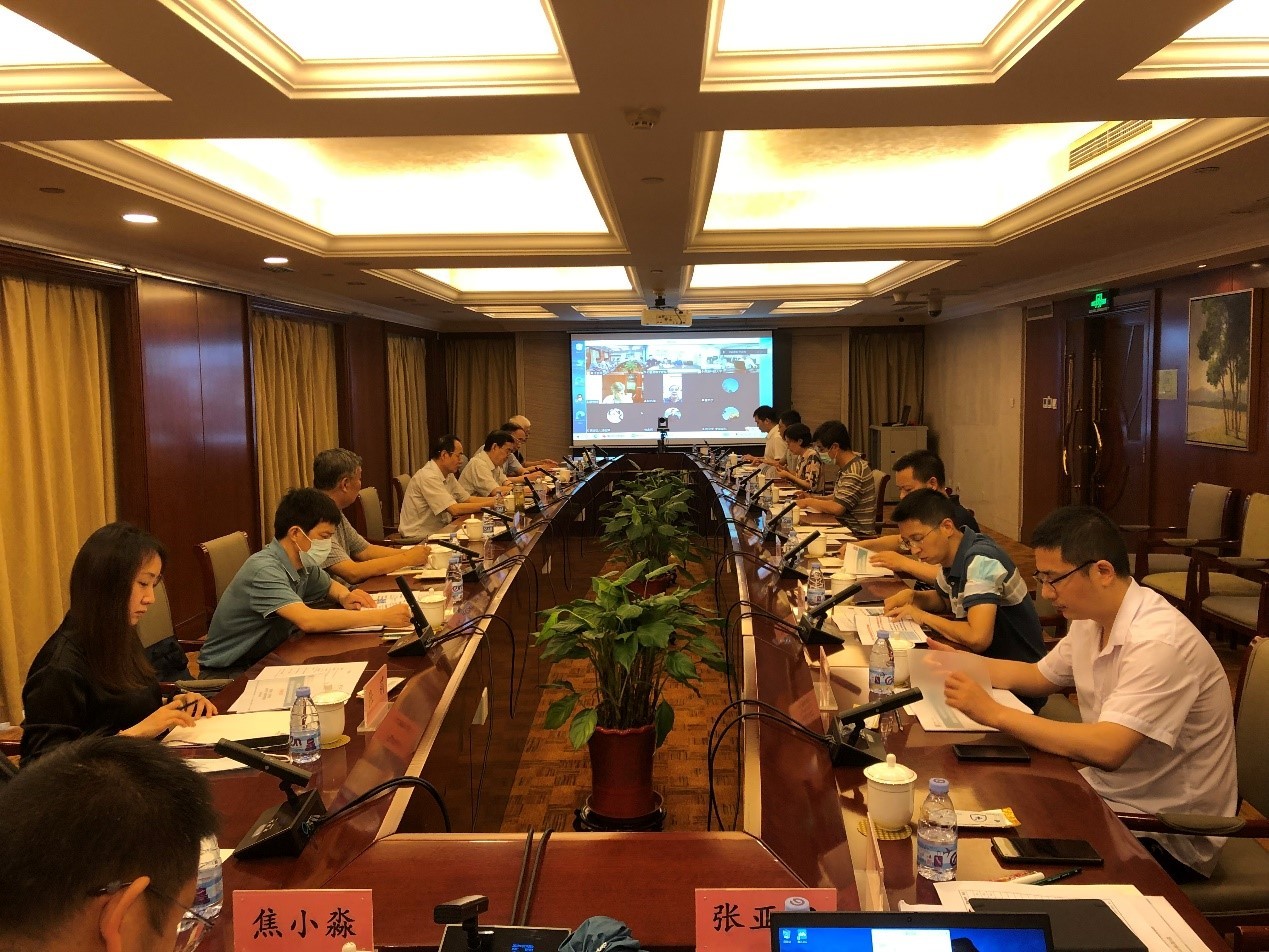 九游会最新线路
重点咨询项目“煤制油气战略基地规划布局资源保障研究”启动会在京召开.jpg