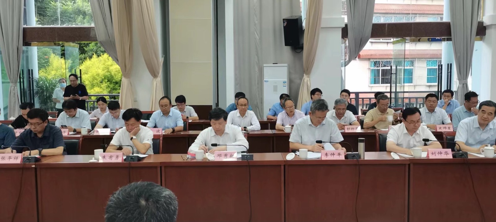 九游会最新线路
调研组赴澜沧县调研乡村振兴工作.jpg