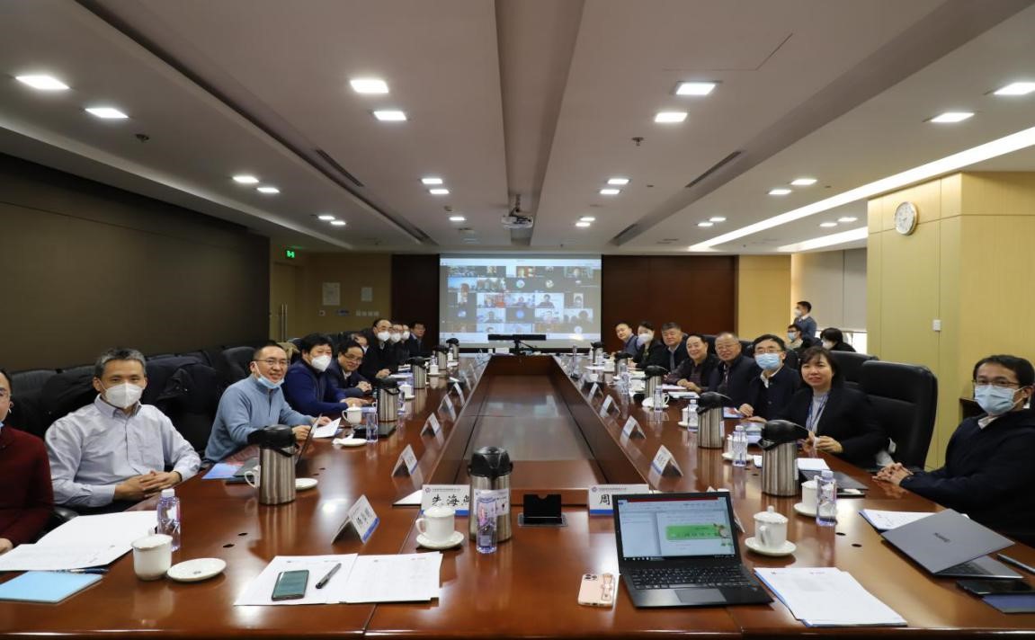 九游会最新线路
战略研究与咨询品牌项目“推动能源强国建设战略研究”启动会在京召开