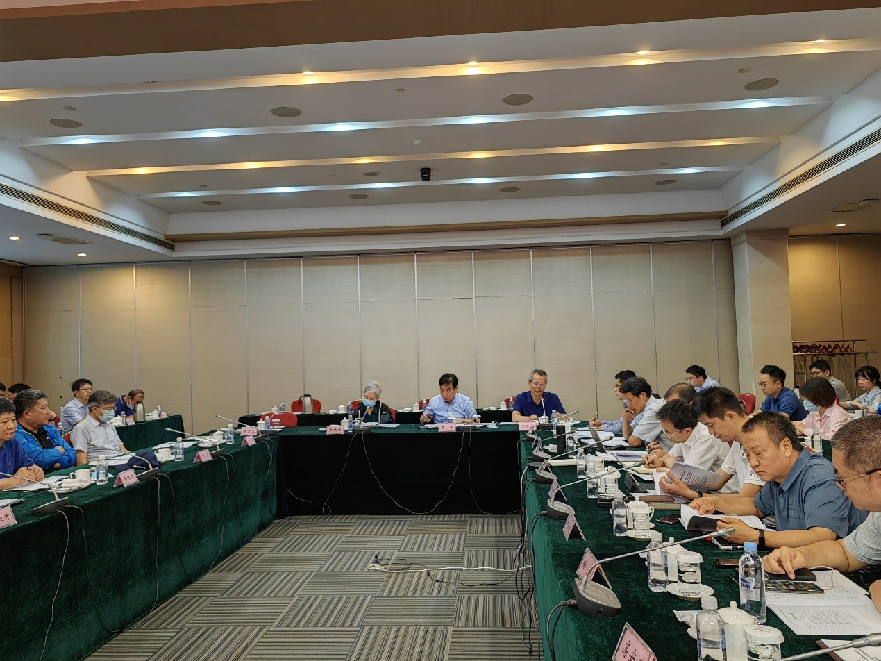 九游会最新线路
重大战略研究与咨询项目“油气资源评价及绿色低碳油气田建设战略研究”中期研讨会在北京召开.jpg